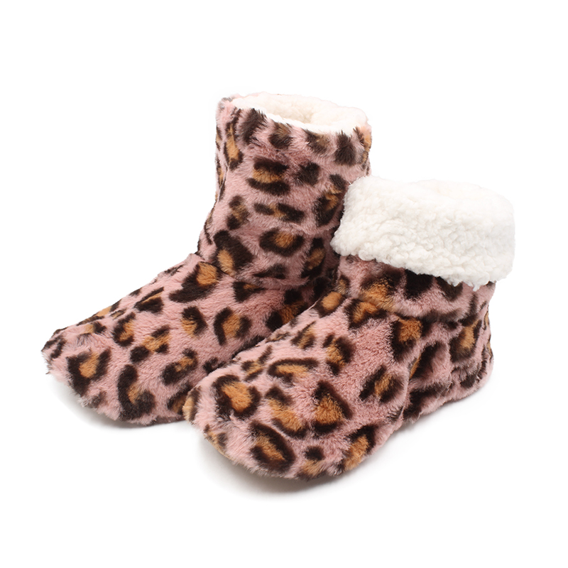Adult Women's Super Soft Warm Cozy Fuzzy Furry Leopard Print Non Slip Lined home shoes boots